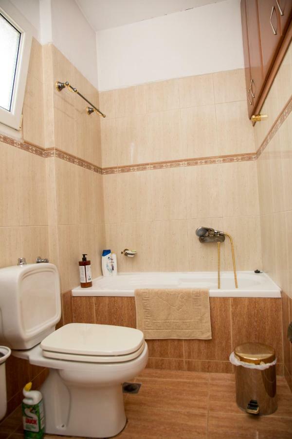 Veta'S Spacious Central Apartment Serres Luaran gambar